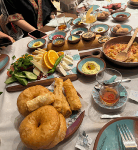 Çeşme Bazlama Kahvaltı