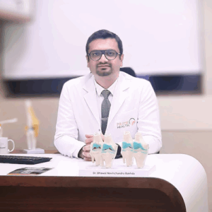 Dr Dhawal Bakhda