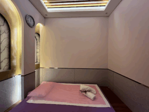 Golden queen gents massage center